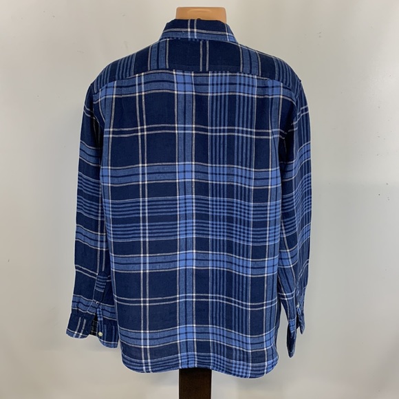 J. Crew long sleeve button down collar shirt.  L - Picture 6 of 7